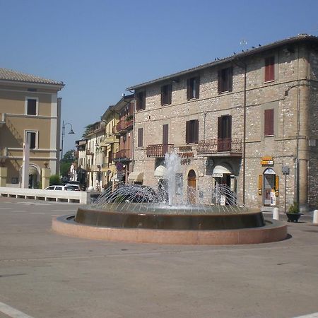 Piazza Degli Angeli Hotel Assisi Buitenkant foto