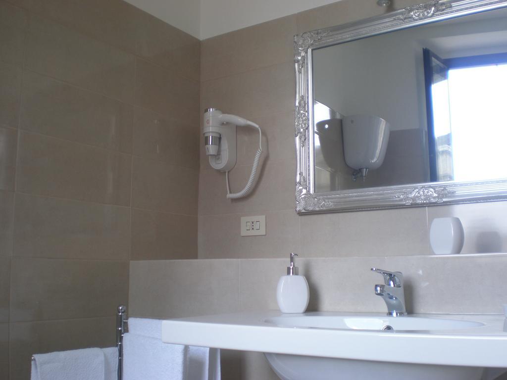 Piazza Degli Angeli Hotel Assisi Kamer foto